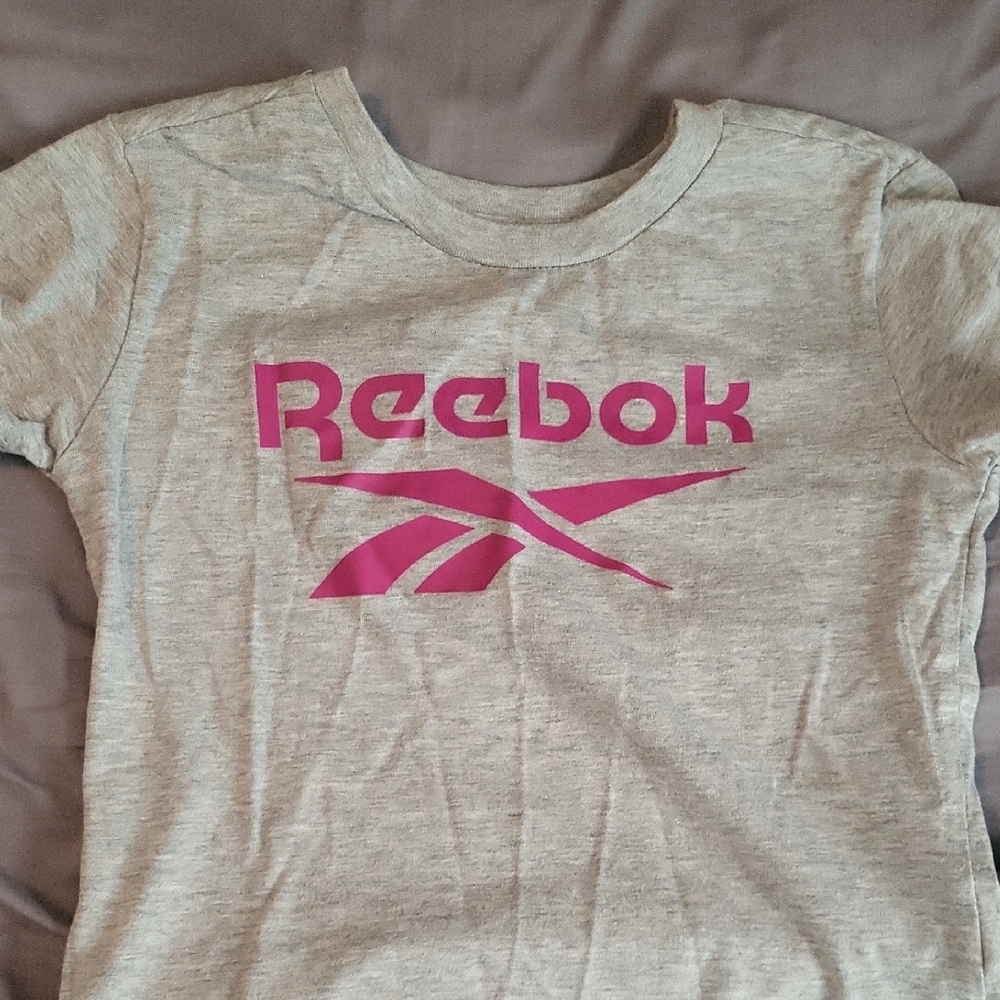 Reebok Kids Heather Gray Tee with Pink Logo